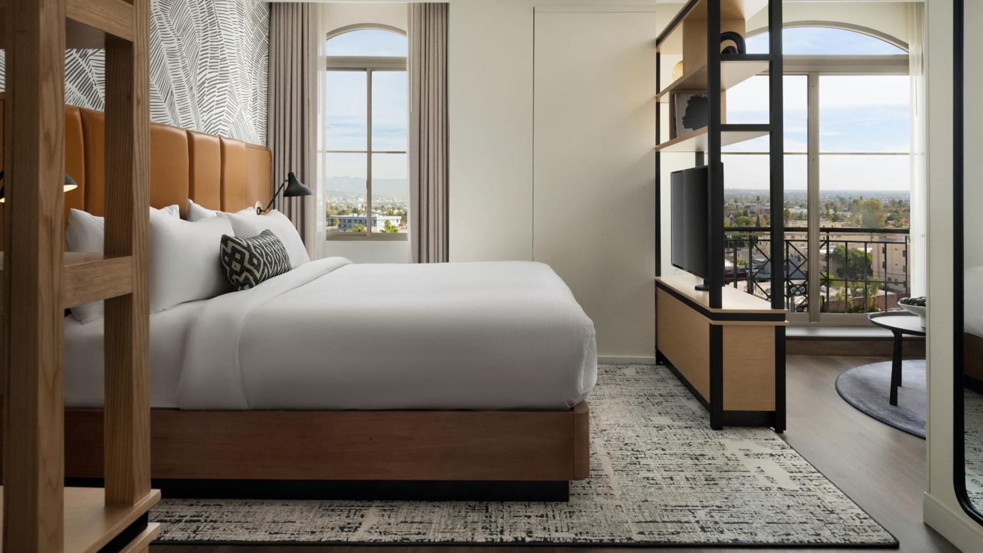 Hotel Burton House, Beverly Hills, A Tribute Portfolio Los Angeles