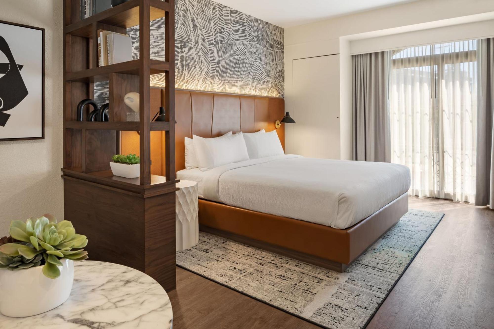 Burton House, Beverly Hills, A Tribute Portfolio 3* Los Angeles