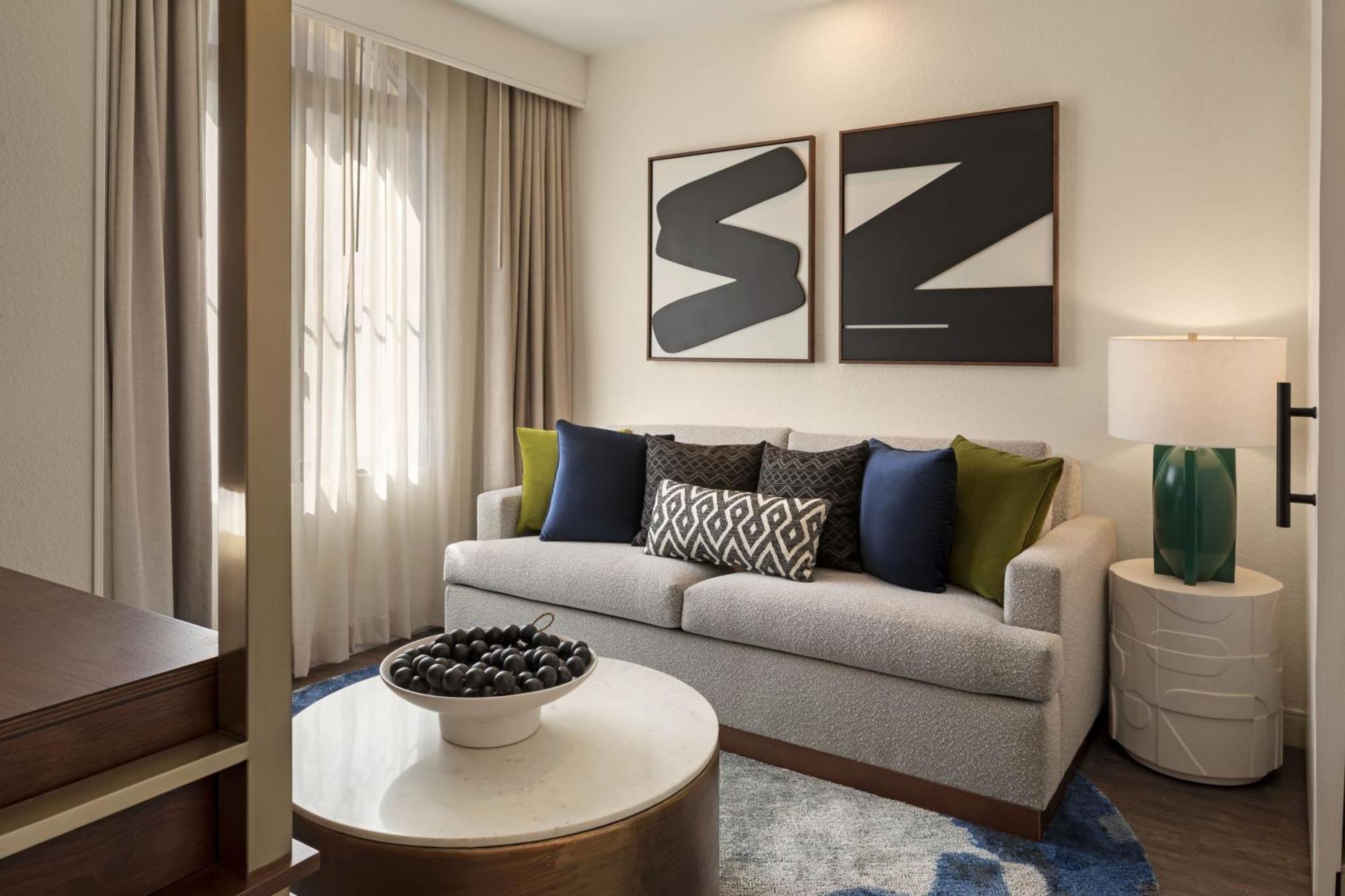 Hotel Burton House, Beverly Hills, A Tribute Portfolio 3*